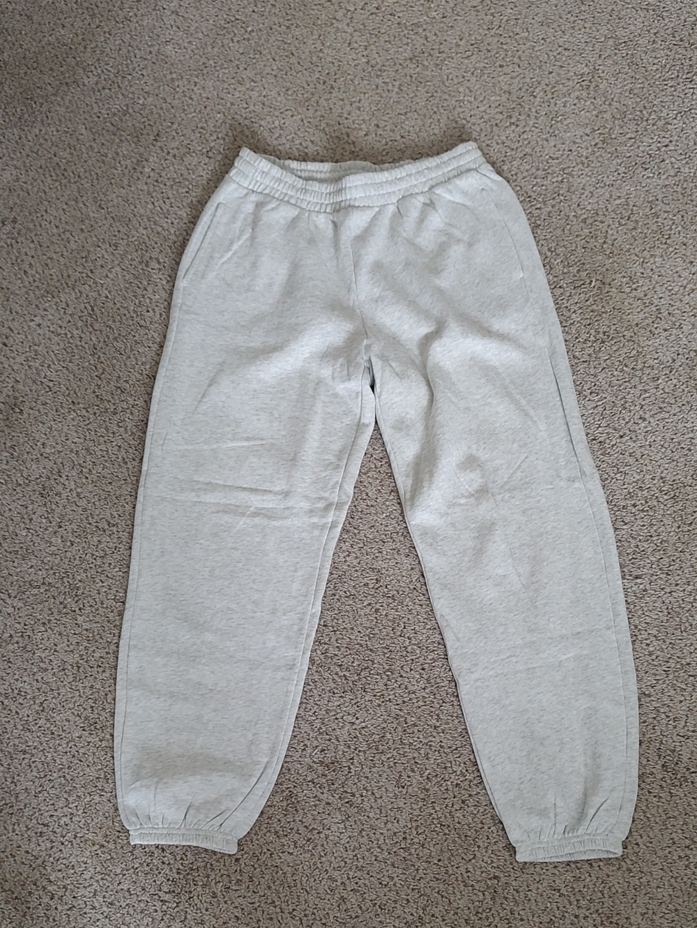 Old Navy Light Gray Womens Sweatpants with Elastic Cuffs